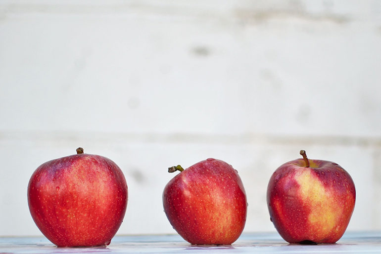 My First ACV Rinse Results red apples in a row