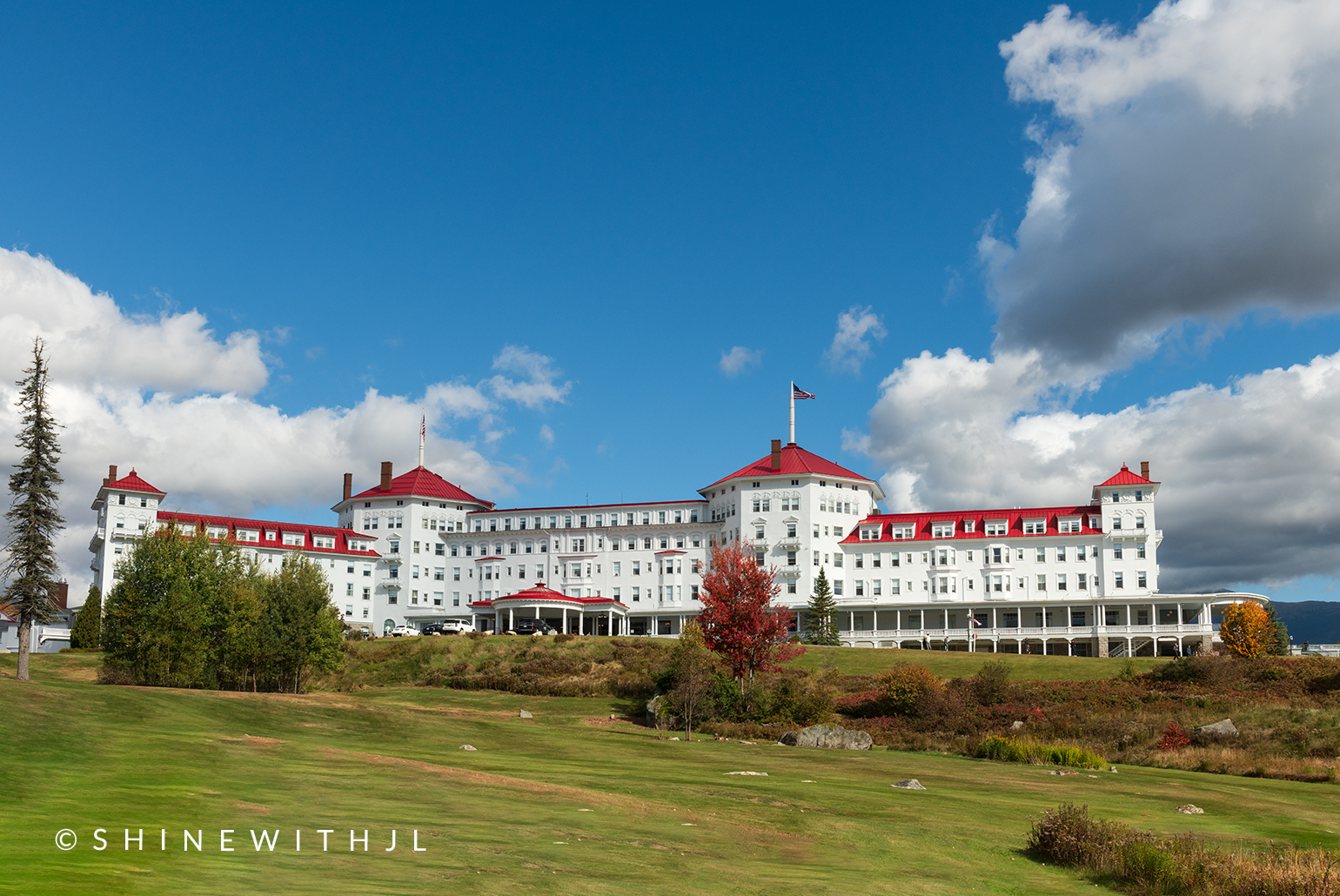 NH Fall Foliage Omni Mount Washington Hotel 