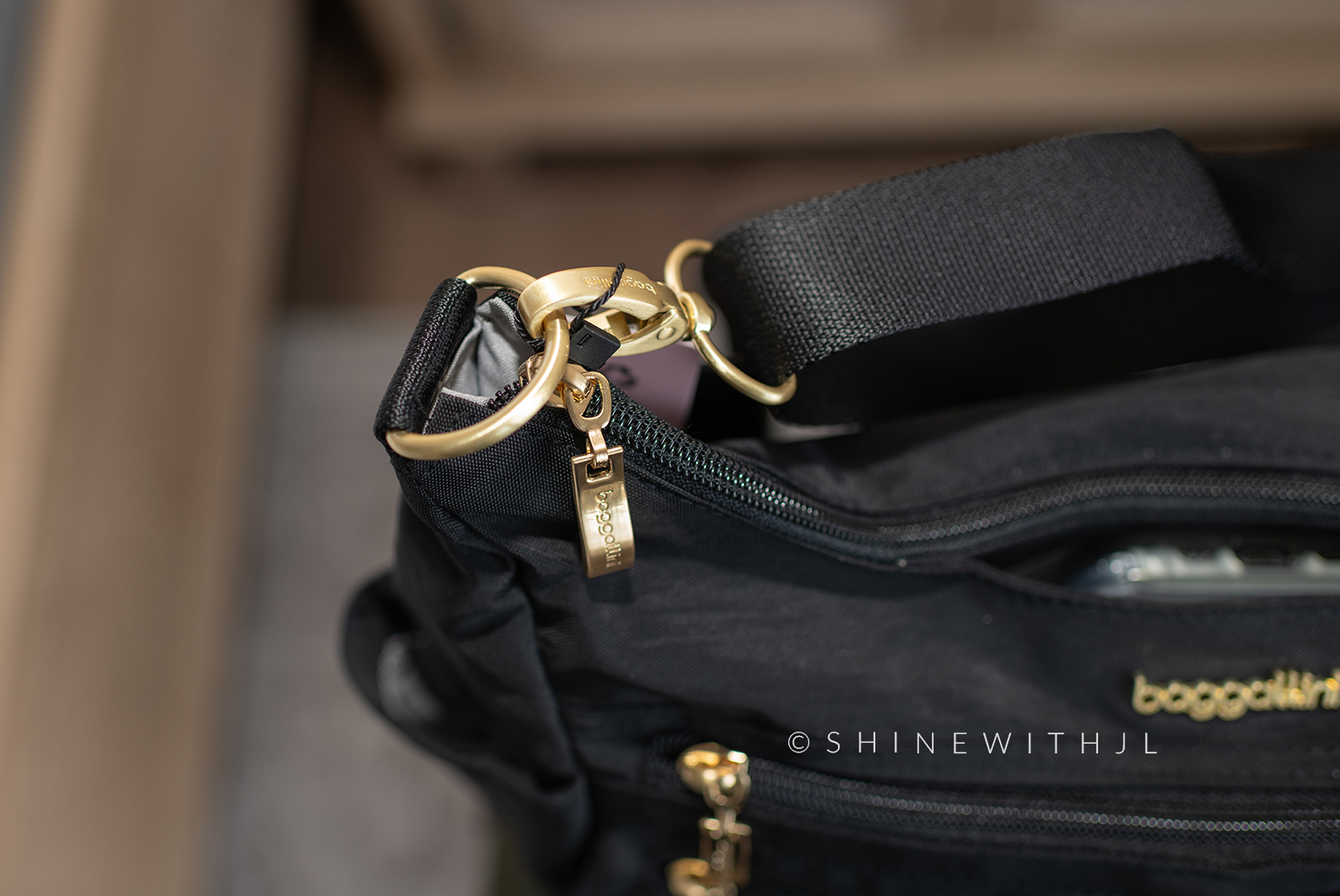 lululemon purse bag Lululemon-Style Bag – Shop DECA main image 0