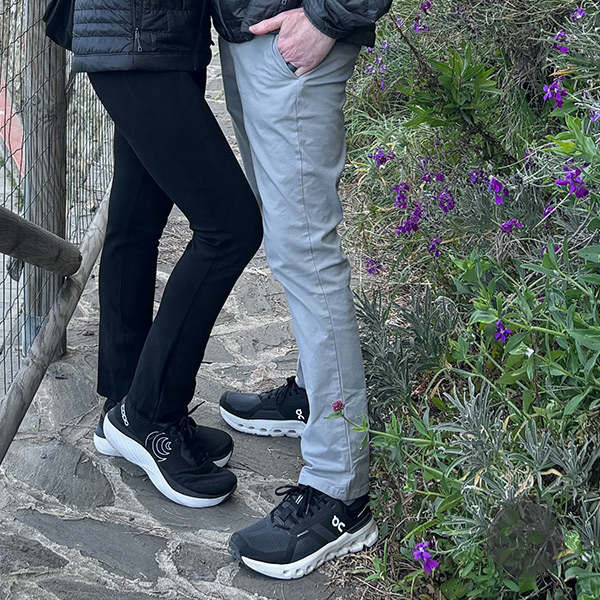 Grey Mack Weldon Maverick Tech Chino with On Cloud sneakers for hiking Cinque Terre trails in Italy during April.
