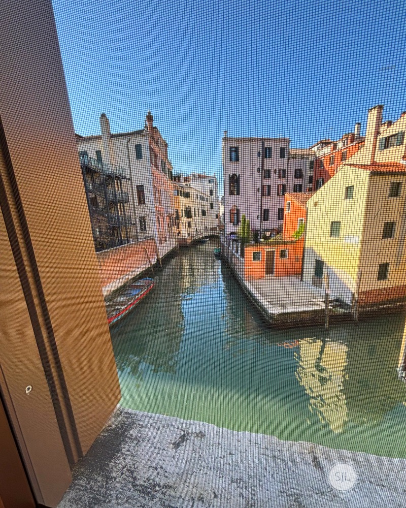 venice-canal-view-vacation-rental-italy-shinewithjl