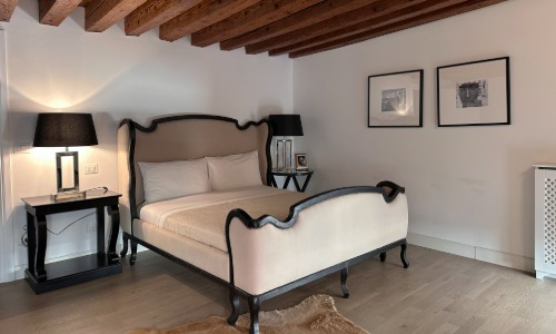 venice-canal-side-vacation-rental