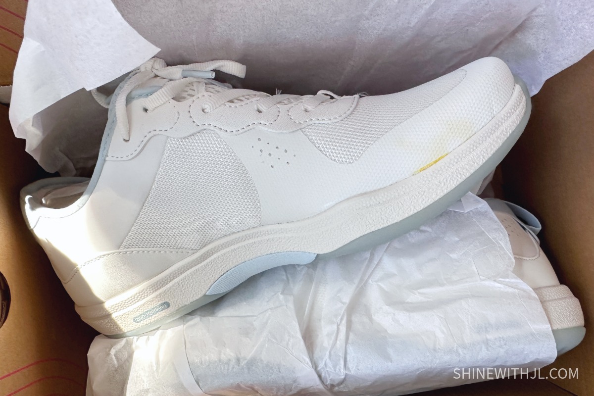 Ryka Pickleball Shoe Glue Defect Side profile of the Ryka Court Agility showing glue defect